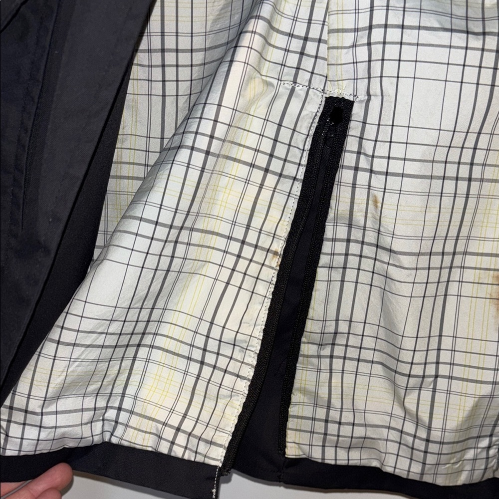 Helly Hansen Black Jacket - Picture 7 of 9